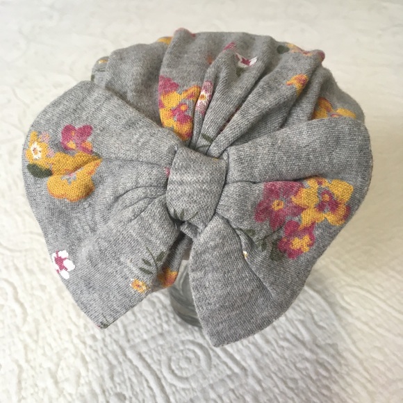 3-6m (5/$20) Baby Wrap Hat - Picture 3 of 5